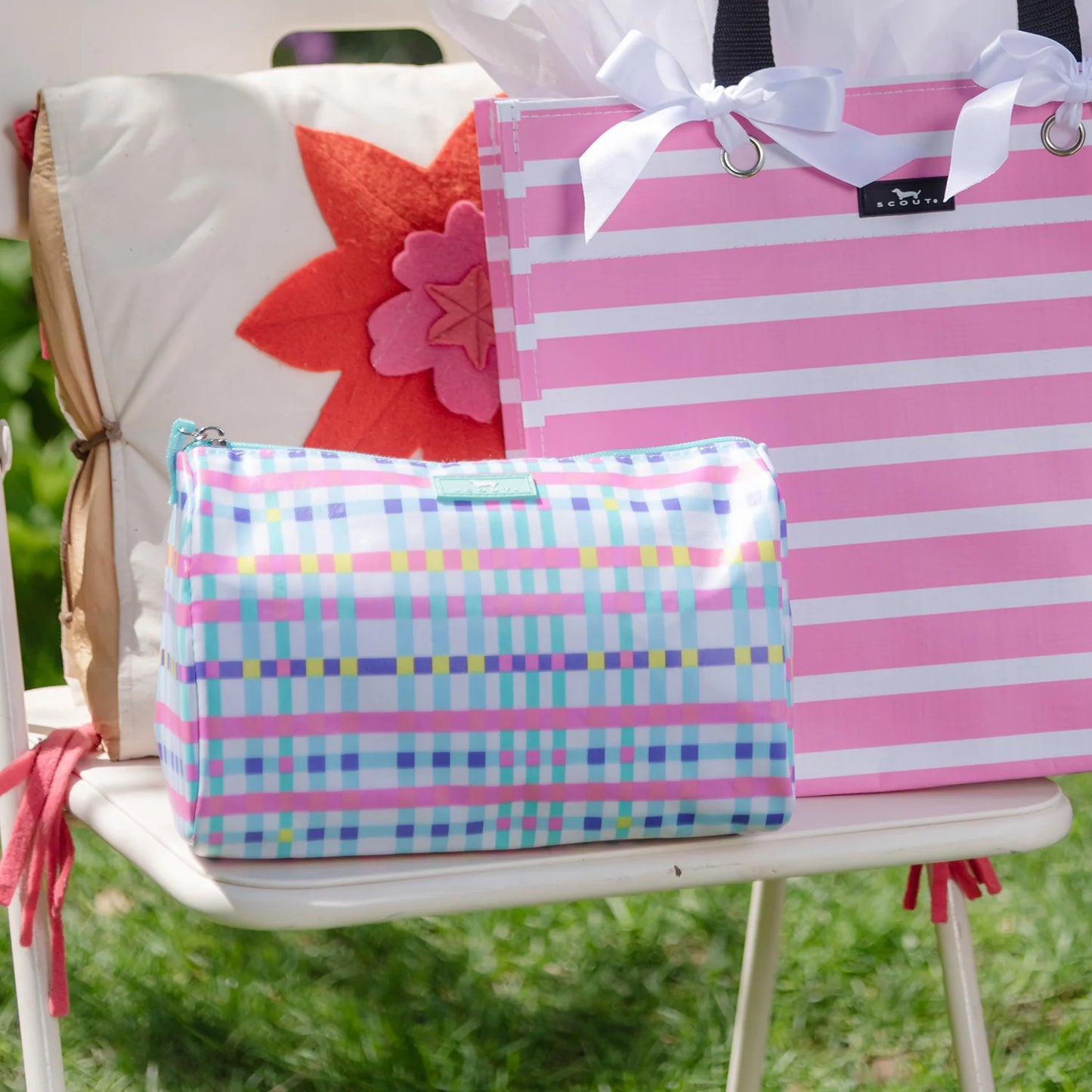 Packin' Heat Makeup Bag - Pop Heart