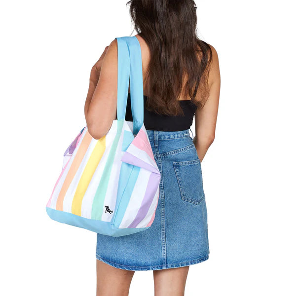 Medium Foldaway Tote Bag - Unicorn Waves