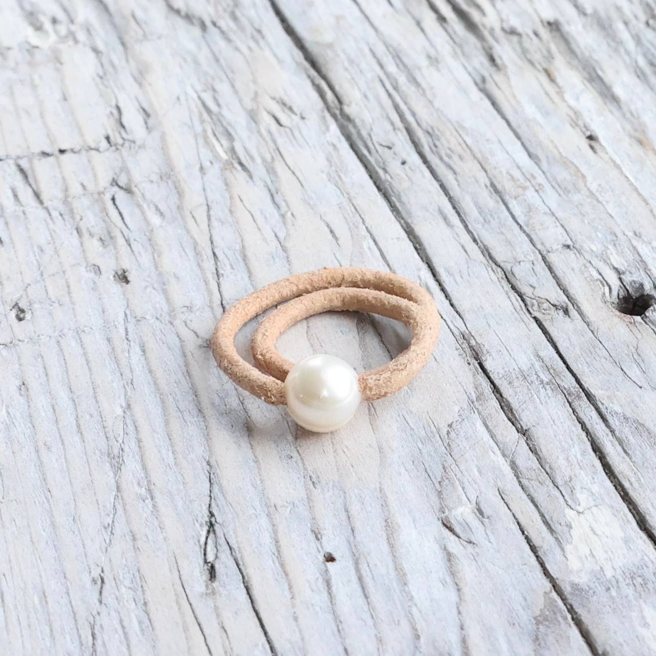 Freshwater Pearl and Leather Ring