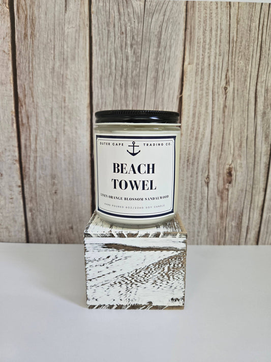 Beach Towel Soy Wax Crackling Wooden Wick Candle wholesale bulk: 8oz