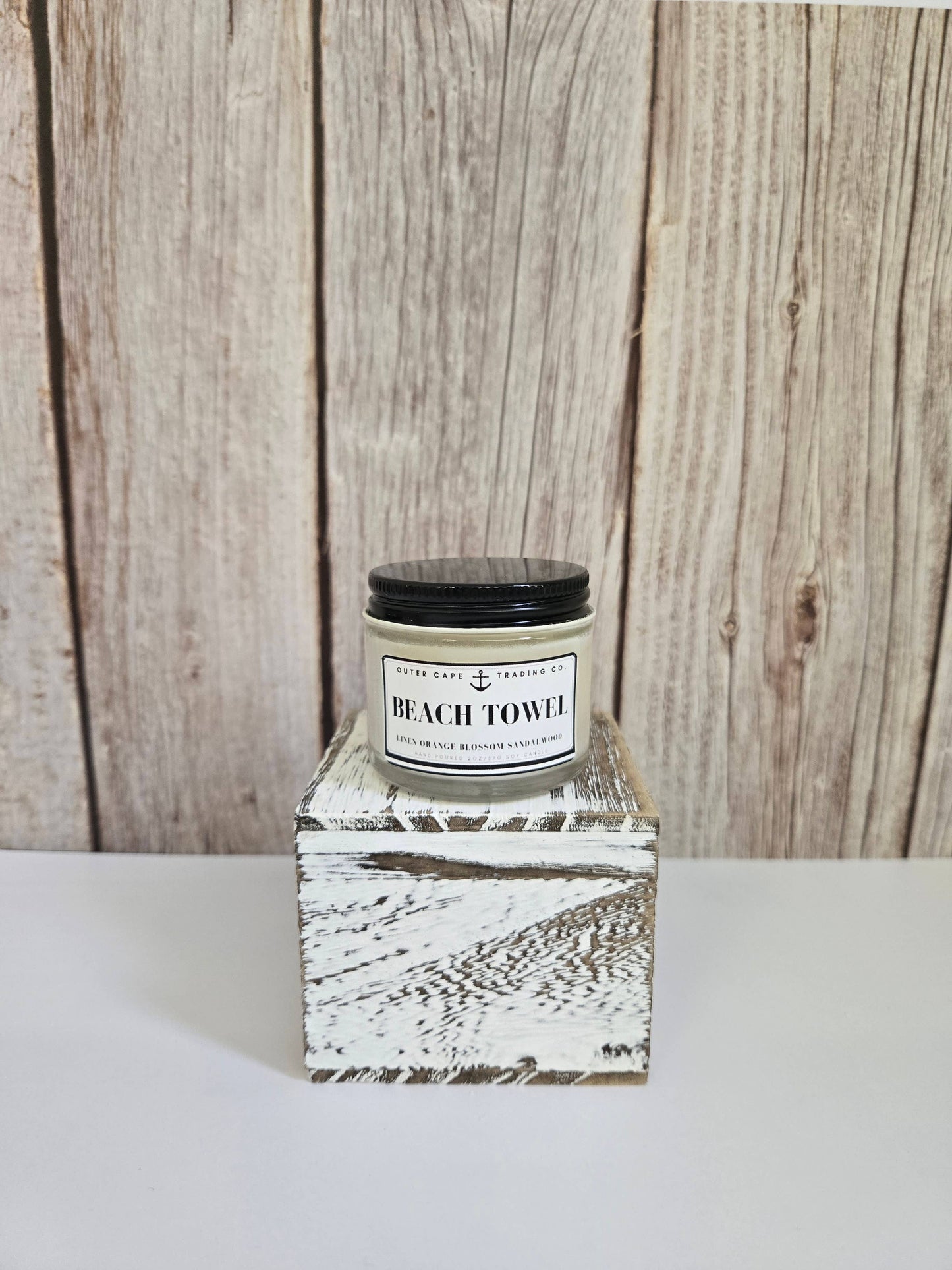 Beach Towel Soy Wax Crackling Wooden Wick Candle wholesale bulk: 8oz