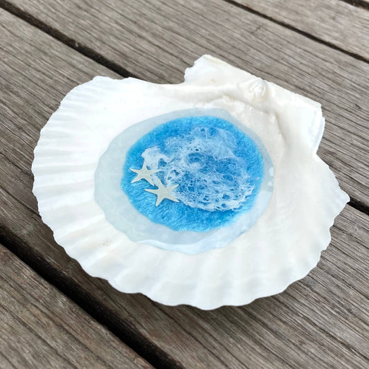 Scallop Shell Dish: Light Blue