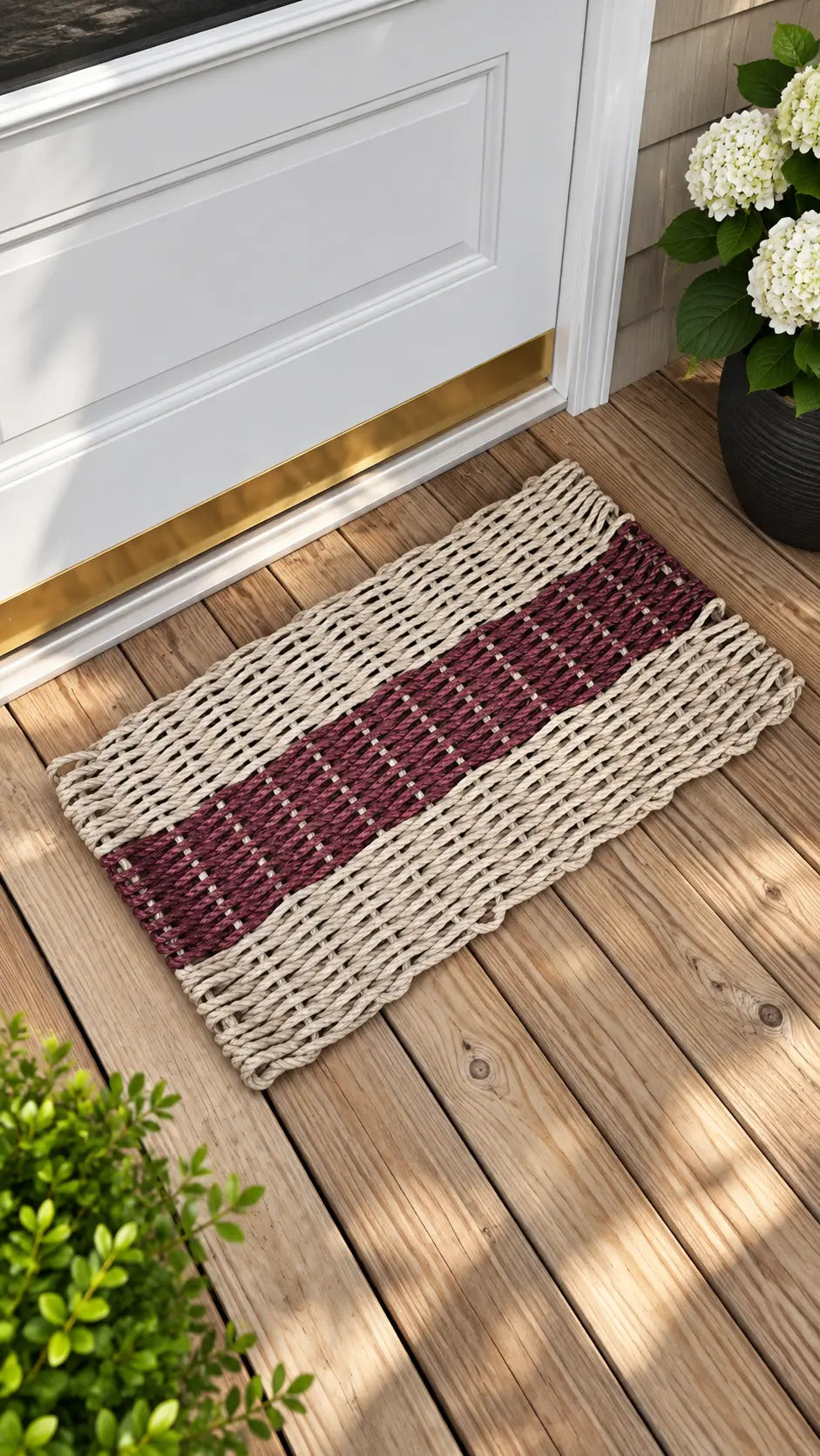 Lobster Rope Mat Tan and Burgundy, Natural Color