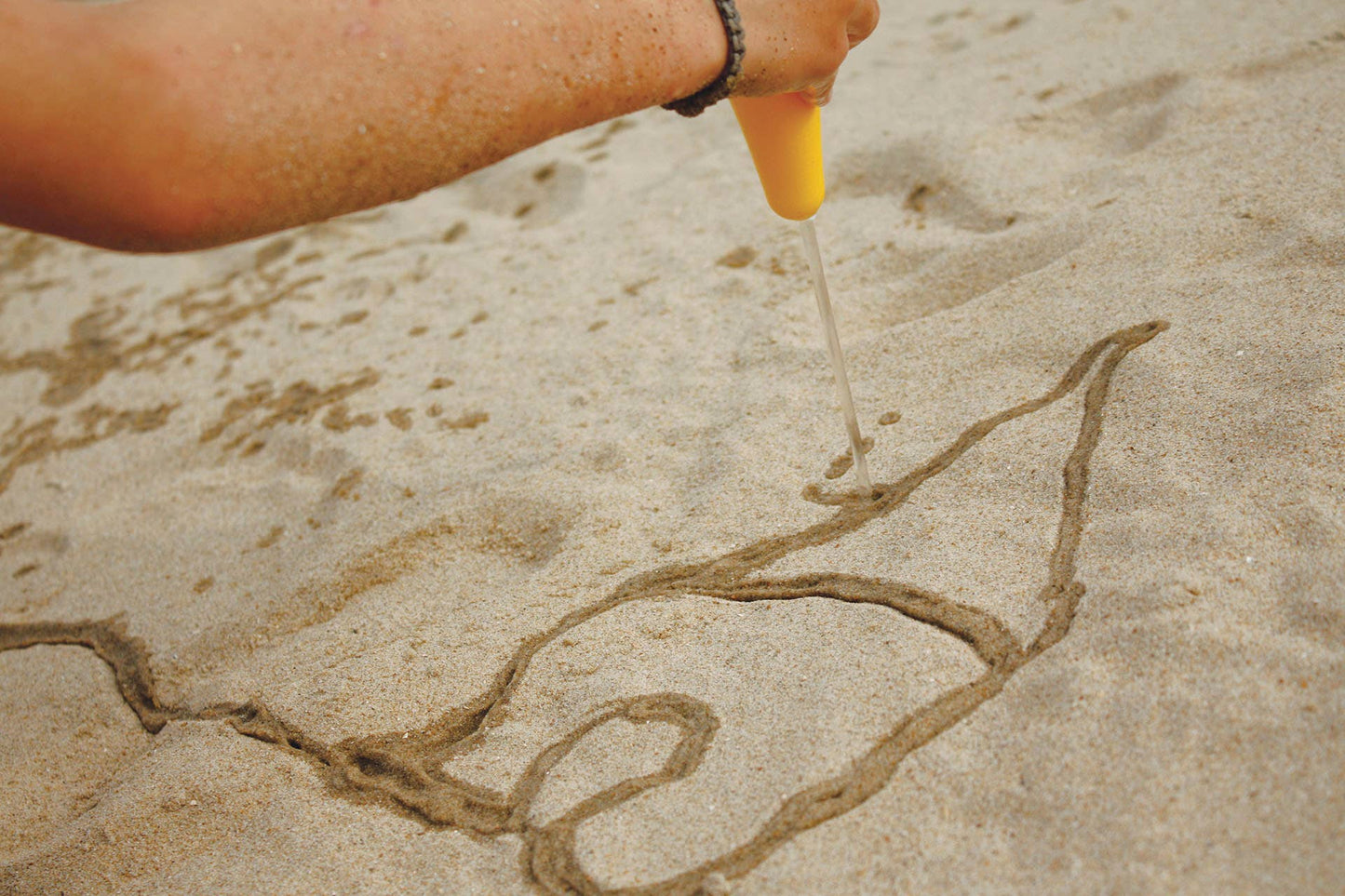 Quut Cuppi - Shovel, Sifter and Ball all in one!: Ocean