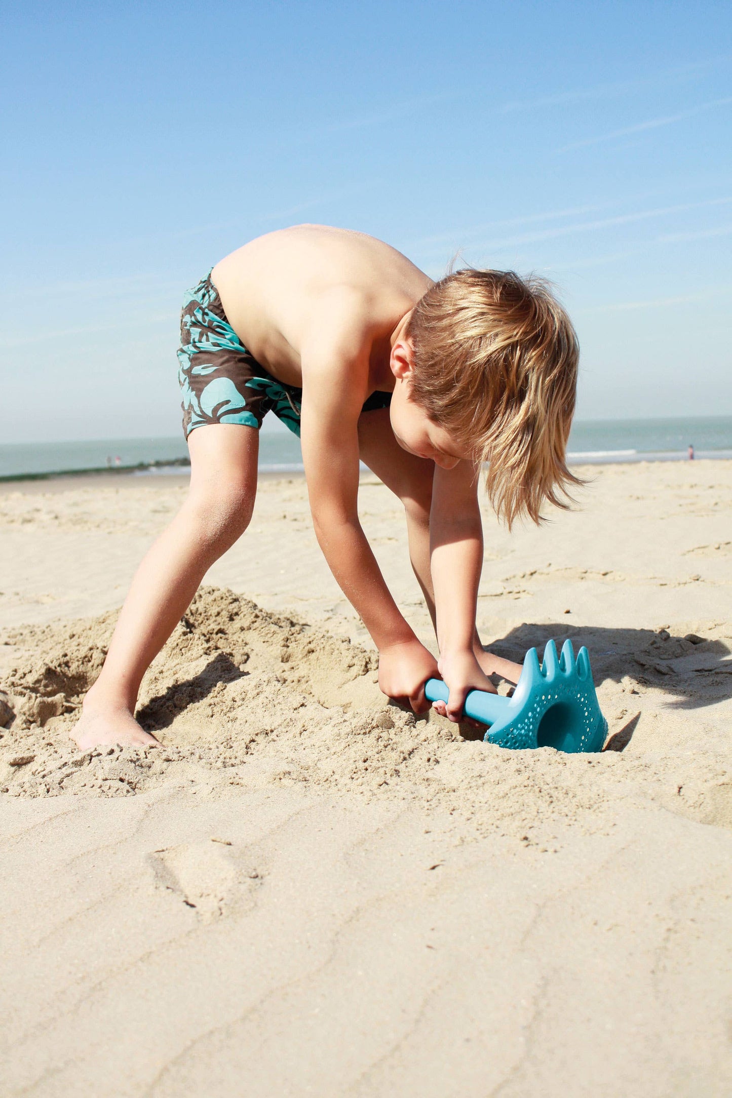 Quut Triplet -  Kids Shovel, Rake, Sifter and so much more: Vintage Blue