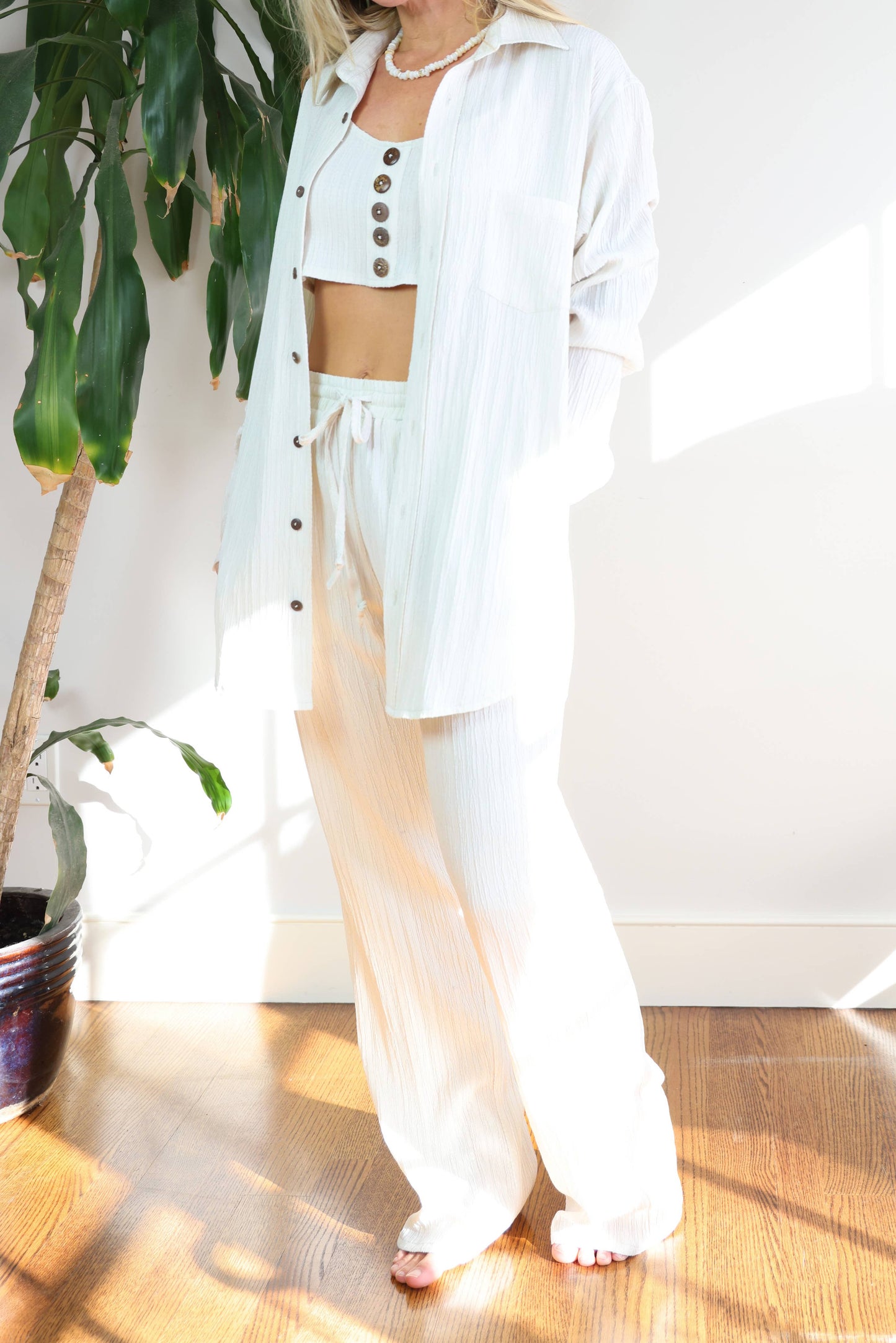 Gauze Textured The Boyfriend Shirt : L