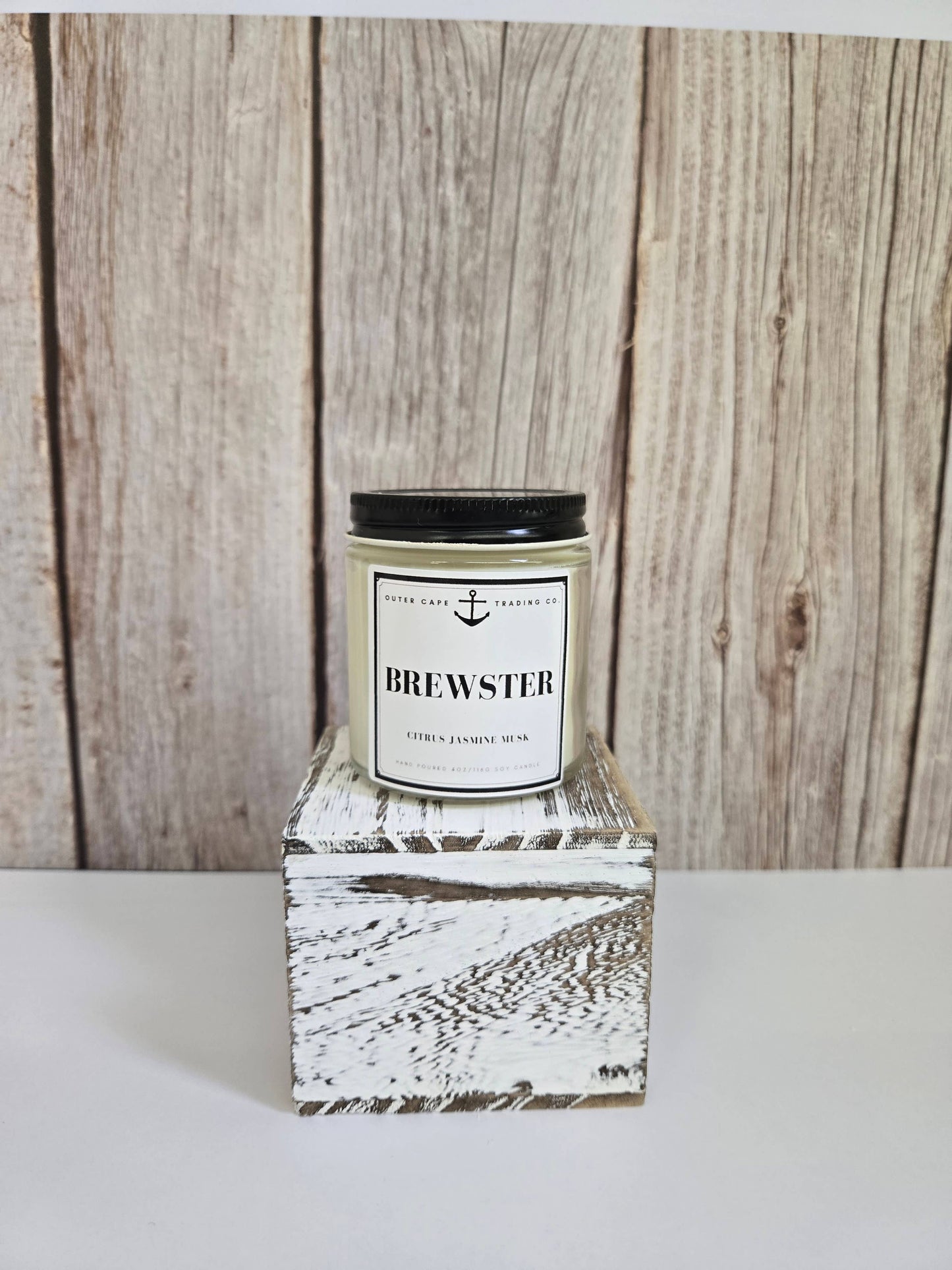 Brewster Cape Cod Soy Wax Crackling Wooden Wick Candle wholesale bulk